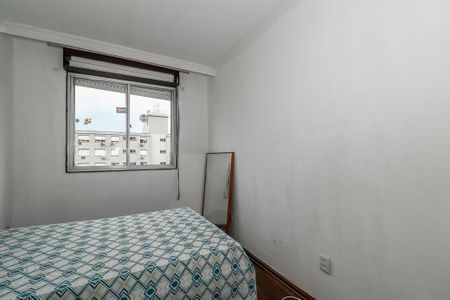 Quarto 2 de apartamento para alugar com 2 quartos, 72m² em Jardim Sabará, Porto Alegre