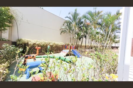 Apartamento para alugar com 137m², 4 quartos e 3 vagas Apartamento para alugar com 137m², 4 quartos e 3 vagasÁrea comum - Playground