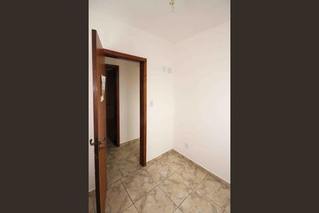 Casa de condomínio à venda com 63m², 3 quartos e 2 vagasQuarto