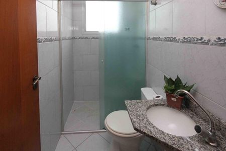 Casa de condomínio à venda com 63m², 3 quartos e 2 vagasBanheiro