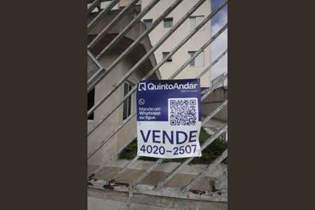 Casa de condomínio à venda com 63m², 3 quartos e 2 vagasplaca