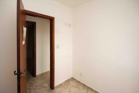 Casa de condomínio à venda com 63m², 3 quartos e 2 vagasQuarto