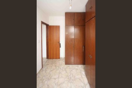 Casa de condomínio à venda com 63m², 3 quartos e 2 vagasQuarto 02