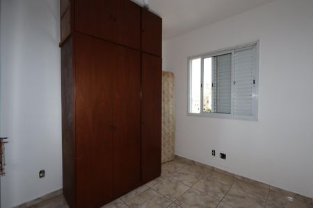 Apartamento à venda com 63m², 3 quartos e 1 vagaQuarto 2