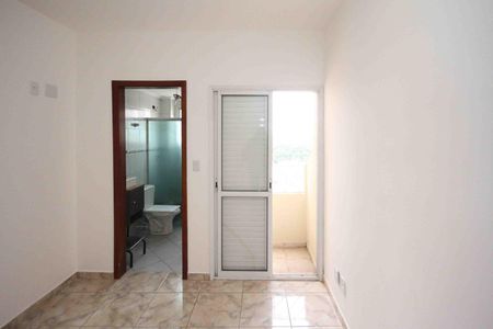 Casa de condomínio à venda com 63m², 3 quartos e 2 vagasSuite