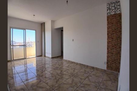 Casa de condomínio à venda com 63m², 3 quartos e 2 vagasSala