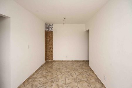 Casa de condomínio à venda com 63m², 3 quartos e 2 vagasSala