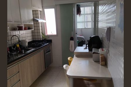 Apartamento à venda com 61m², 2 quartos e 1 vagaCozinha