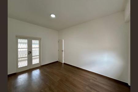 Apartamento à venda com 178m², 3 quartos e 1 vagaQuarto 2