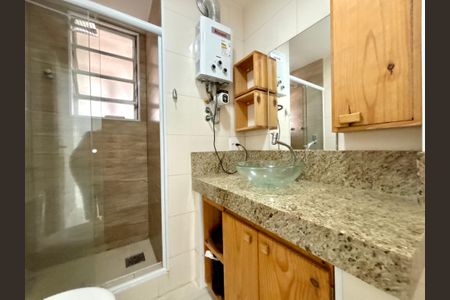 Apartamento à venda com 178m², 3 quartos e 1 vagaBanheiro social 2