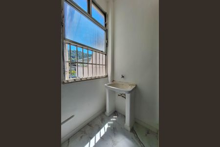 Apartamento à venda com 130m², 3 quartos e 2 vagasÁrea de Serviço