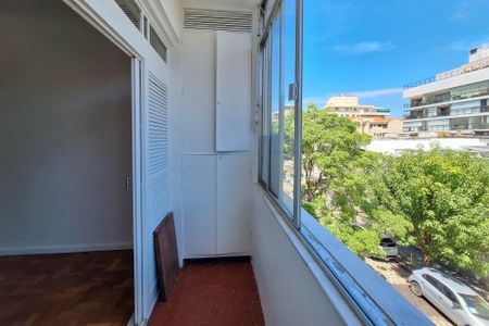 Apartamento à venda com 130m², 3 quartos e 2 vagasQuarto 1