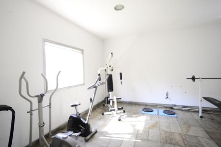 Apartamento à venda com 75m², 2 quartos e 1 vagaÁrea comum