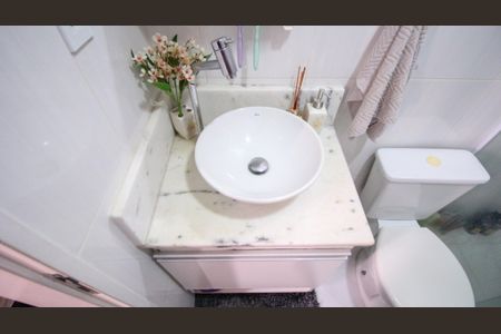 Apartamento à venda com 59m², 2 quartos e 1 vaga Apartamento à venda com 59m², 2 quartos e 1 vagaBanheiro da Suíte