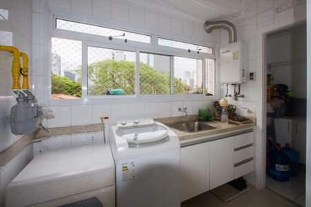 Apartamento para alugar com 138m², 3 quartos e 2 vagasÁrea de Serviço