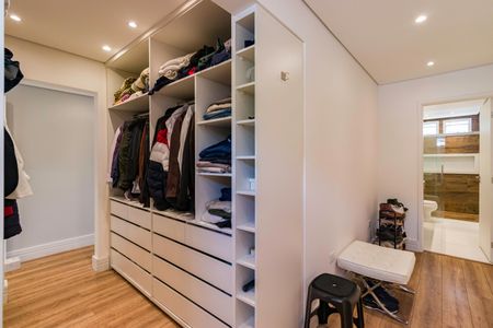 Casa à venda com 160m², 3 quartos e 2 vagas