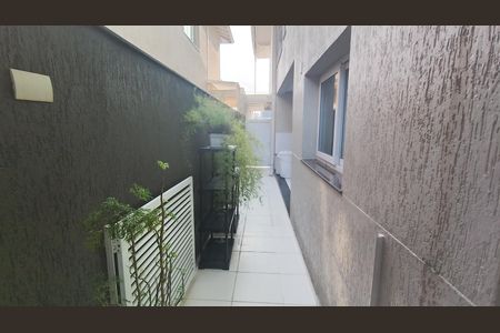 Casa de condomínio para alugar com 525m², 4 quartos e 4 vagas Casa de condomínio para alugar com 525m², 4 quartos e 4 vagasÁrea comum