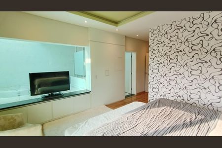 Casa de condomínio para alugar com 525m², 4 quartos e 4 vagas Casa de condomínio para alugar com 525m², 4 quartos e 4 vagasSuite 4