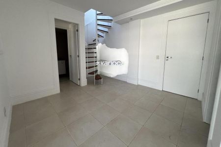 Apartamento à venda com 3 quartos, 165m² em Barra da Tijuca, Rio de Janeiro