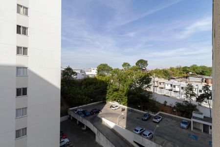 Apartamento para alugar com 65m², 3 quartos e 2 vagasQuarto 1 - Vista