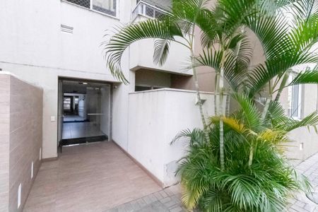 Apartamento para alugar com 65m², 3 quartos e 2 vagasEntrada