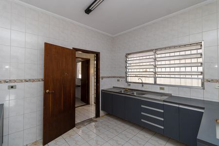 Casa para alugar com 125m², 3 quartos e 3 vagas Casa para alugar com 125m², 3 quartos e 3 vagasCozinha