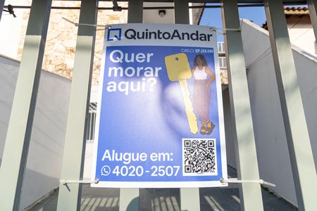Casa para alugar com 125m², 3 quartos e 3 vagas Casa para alugar com 125m², 3 quartos e 3 vagasPlaquinha