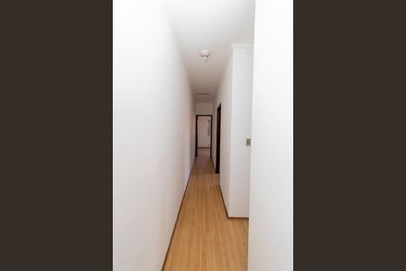 Casa para alugar com 125m², 3 quartos e 3 vagas Casa para alugar com 125m², 3 quartos e 3 vagasCorredor - Quartos