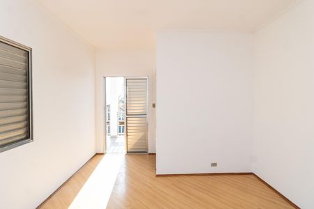 Casa para alugar com 125m², 3 quartos e 3 vagas Casa para alugar com 125m², 3 quartos e 3 vagasSuíte