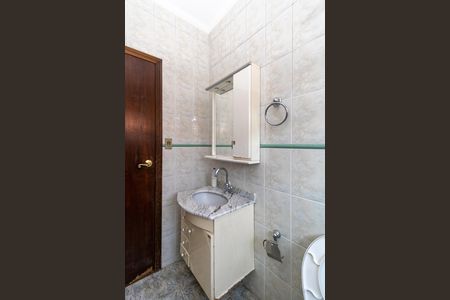 Casa para alugar com 125m², 3 quartos e 3 vagas Casa para alugar com 125m², 3 quartos e 3 vagasBanheiro Social