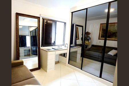 Apartamento para alugar com 226m², 3 quartos e 5 vagasQuarto
