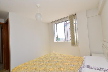 Apartamento à venda com 60m², 2 quartos e 2 vagas Apartamento à venda com 60m², 2 quartos e 2 vagasSuite