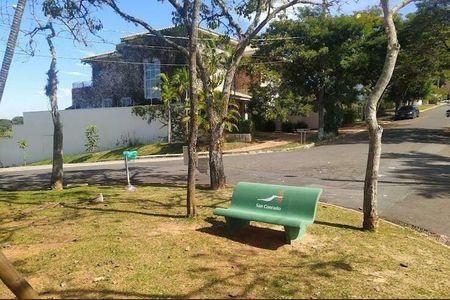 Casa de condomínio à venda com 255m², 3 quartos e 4 vagas