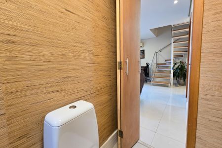 Apartamento à venda com 120m², 2 quartos e 2 vagas Apartamento à venda com 120m², 2 quartos e 2 vagasLavabo