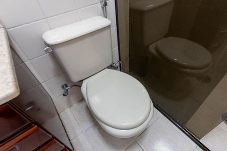 Apartamento para alugar com 73m², 2 quartos e sem vagaBanheiro