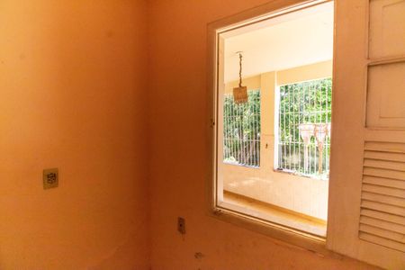 Casa à venda com 300m², 3 quartos e 2 vagasQuarto de Serviço