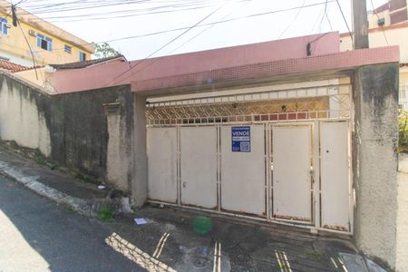 Casa à venda com 300m², 3 quartos e 2 vagasPlaquinha 