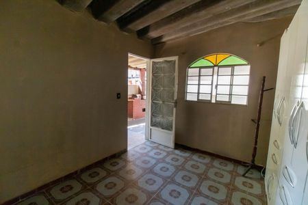 Casa à venda com 300m², 3 quartos e 2 vagasQuarto 