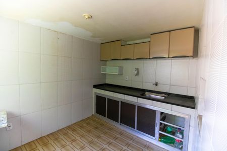 Casa à venda com 300m², 3 quartos e 2 vagasCozinha