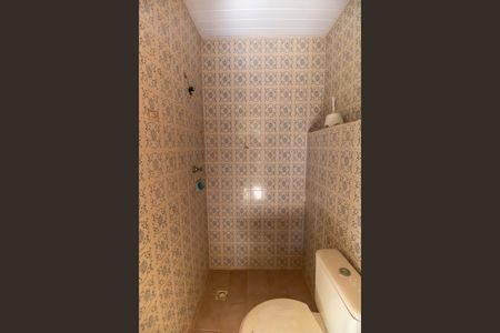 Casa à venda com 300m², 3 quartos e 2 vagasBanheiro de serviço