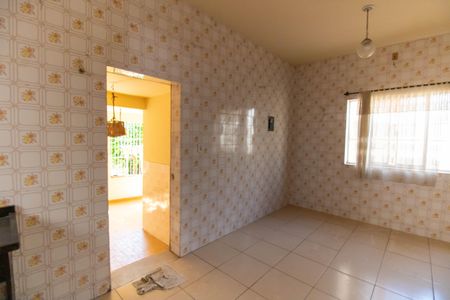 Casa à venda com 300m², 3 quartos e 2 vagasCozinha