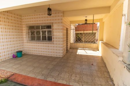 Casa à venda com 300m², 3 quartos e 2 vagasÁrea externa