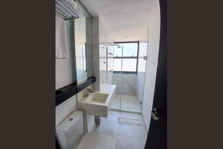 Banheiro de kitnet/studio à venda com 1 quarto, 28m² em Bairro da Liberdade, São Paulo
