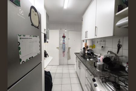 Apartamento à venda com 86m², 3 quartos e 2 vagas Apartamento à venda com 86m², 3 quartos e 2 vagasCozinha