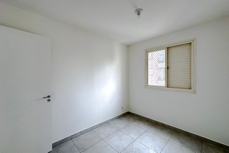 Apartamento à venda com 55m², 2 quartos e 1 vagaQuarto 2