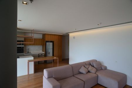 Apartamento à venda com 133m², 1 quarto e 2 vagasSala