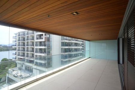 Apartamento à venda com 133m², 1 quarto e 2 vagasVaranda