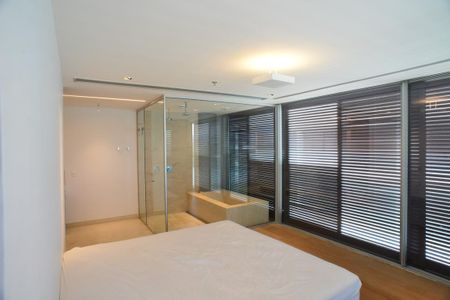 Apartamento à venda com 133m², 1 quarto e 2 vagasSuíte