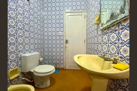 Banheiro Social de casa para alugar com 2 quartos, 266m² em Canto do Forte, Praia Grande