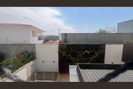 Casa de condomínio à venda com 210m², 3 quartos e 4 vagas Casa de condomínio à venda com 210m², 3 quartos e 4 vagasSuíte 3
